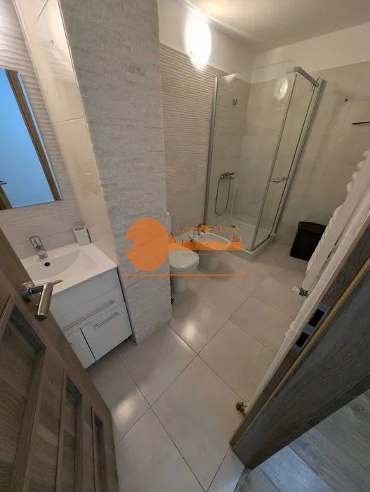 2 camere Stefan Cel MAre ( bloc reabilitat ) - Poză 3