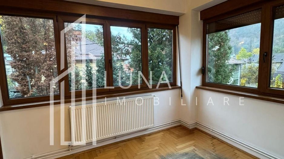 De inchiriat vila cu priveliste spectaculoasa - ideal spatiu comercial - Poză 33