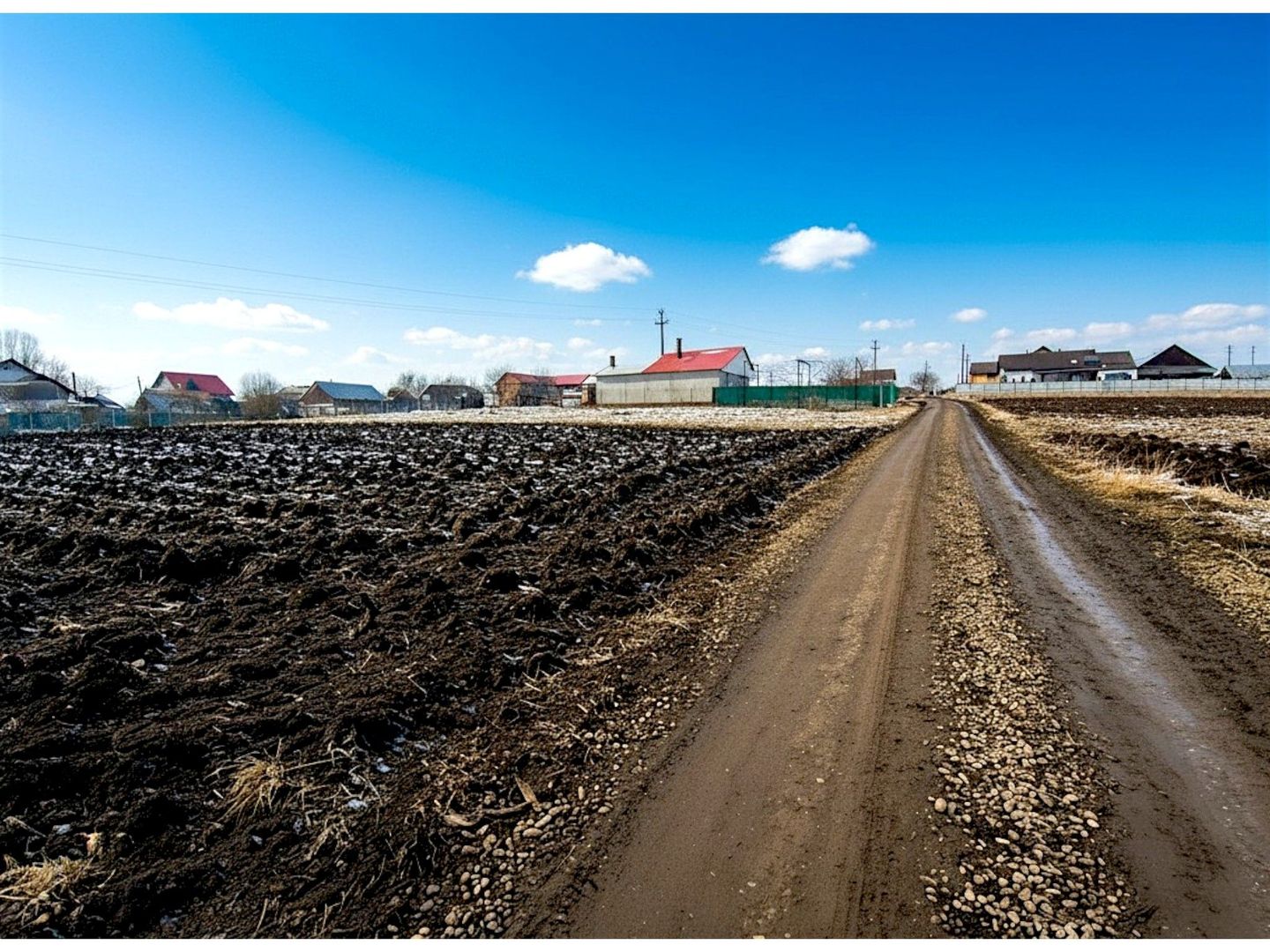 Teren 991 MP | Moara Carp | 22 ml Deschidere | Utilități | 38.000 € - Poză 6