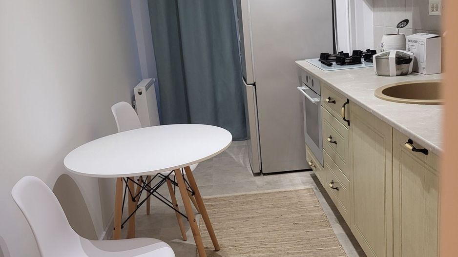 Apartament cu 2 camere - de inchiriat - Poză 5
