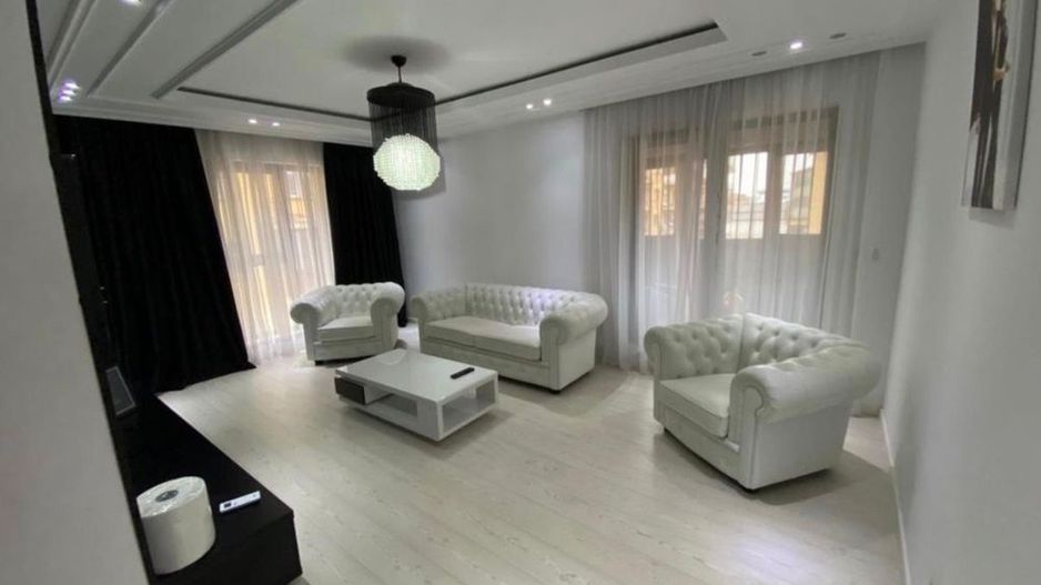 Apartament de vanzare 2 camere - Poză 1