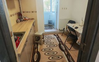 Apartament de închiriat, 3 camere, zona Nicolina, Alexandru cel Bun - Poză 5