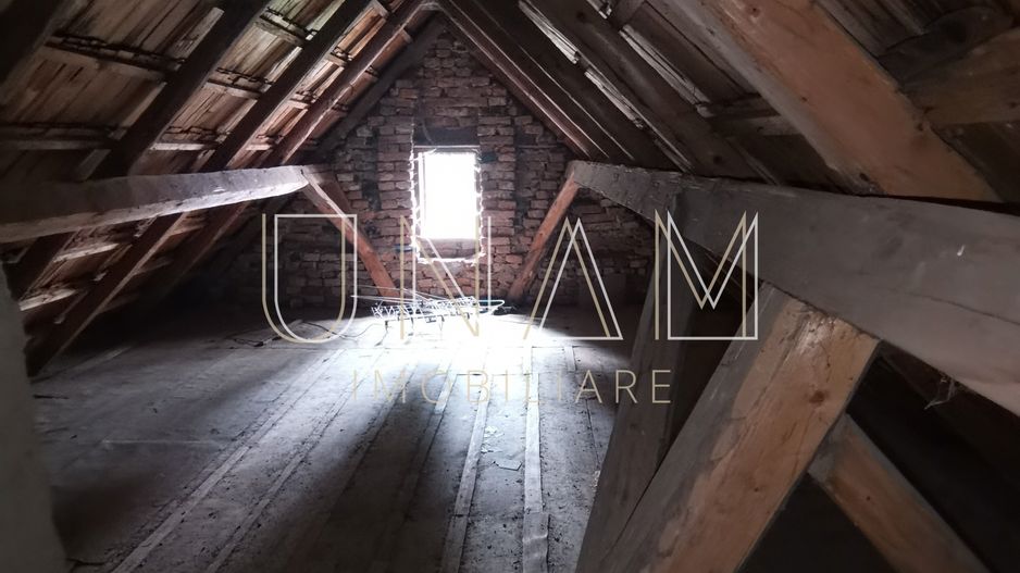 **VANDUT** Casă, Gărâna, munții Semenic, la doi pași de Scenă - Poză 14