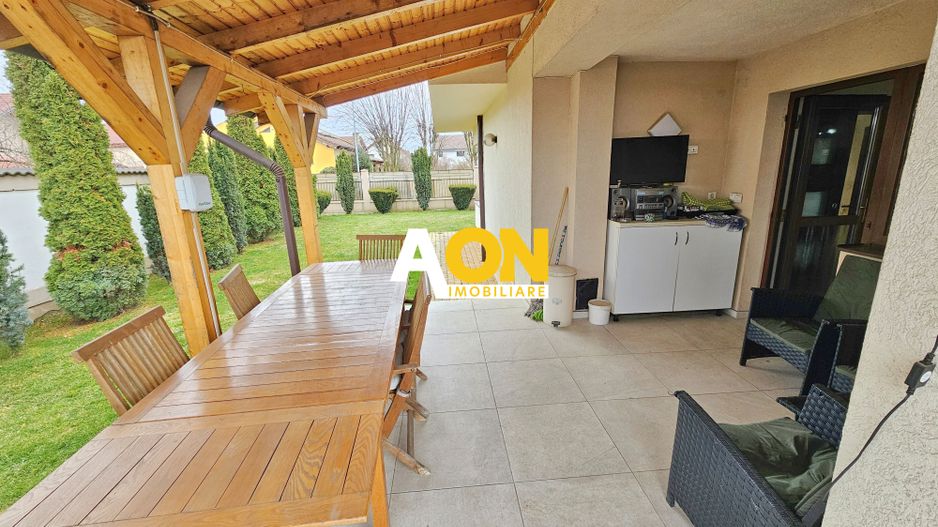 Casa 4 camere, mobilata, utilata, 500 mp teren, asfalt, Alba-Micesti - Poză 7