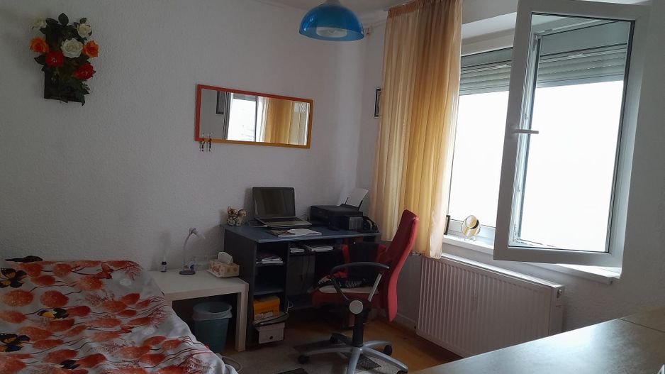 Apartament 3 camere zona Dristor - Rm Sarat - Poză 3