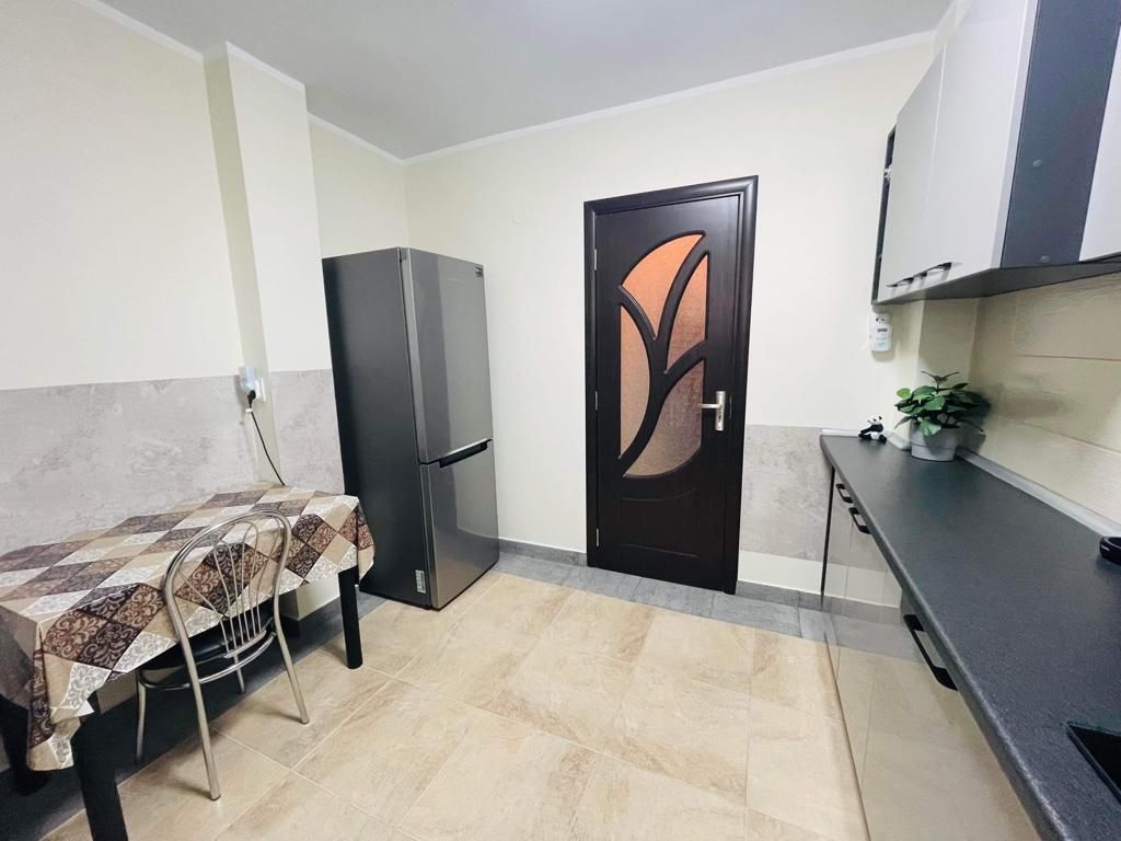 BRASADAS închiriază ap 3 cam etaj 3/8 zona OBOR 1min Metrou. - Poză 4