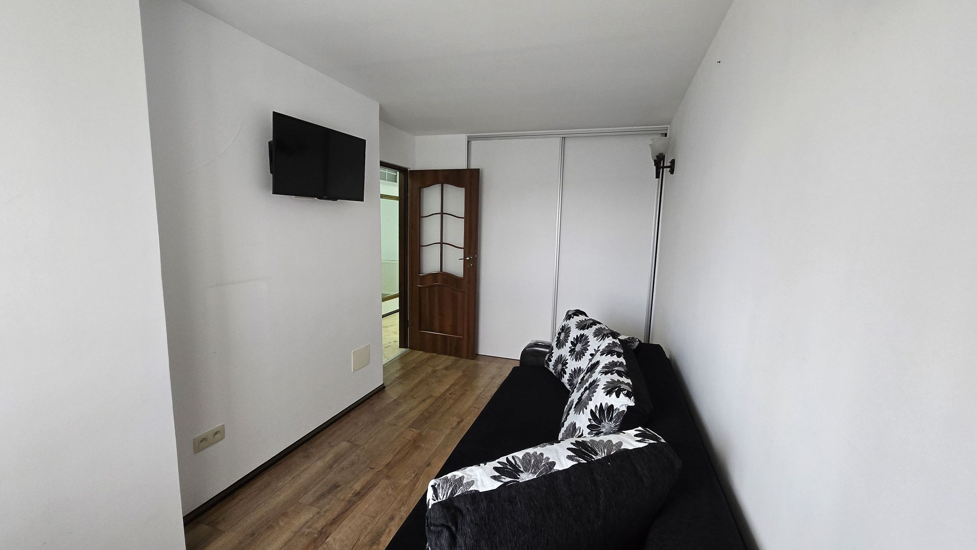 2 camere modern Consul - Brazda - Poză 6