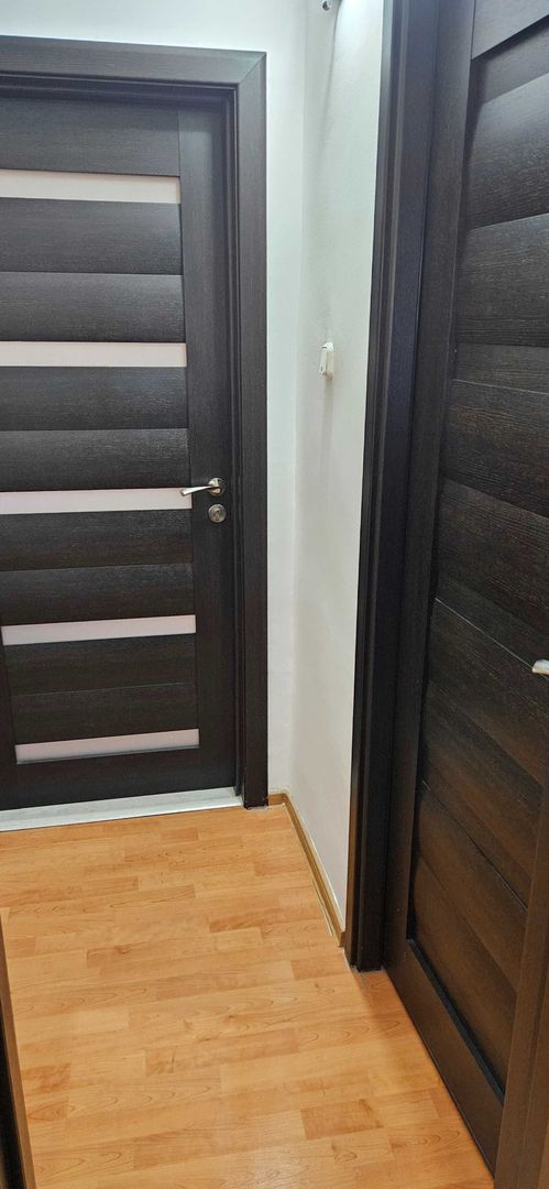 BRASADAS vinde ap 2 cam. Micro 16, etaj 4/4. - Poză 6