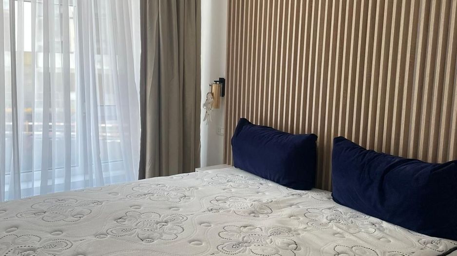 2 camere | Laguna Residence | vedere piscină si LAC - Poză 9