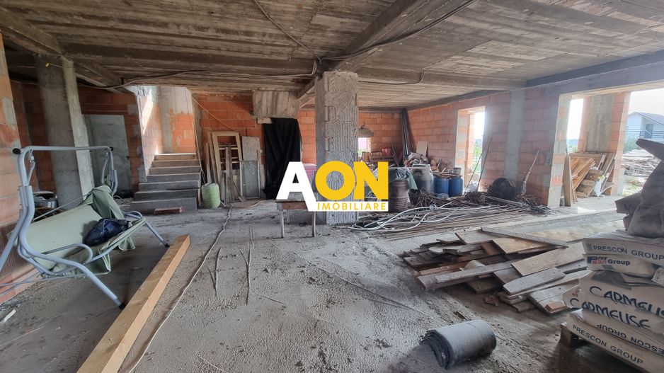 Casa la rosu,2100 mp teren,zona Micesti - Poză 4