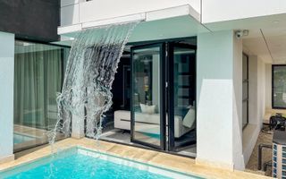 Ready to move  |  Vila premium cu piscina și jacuzzi încălzite - Poză 14