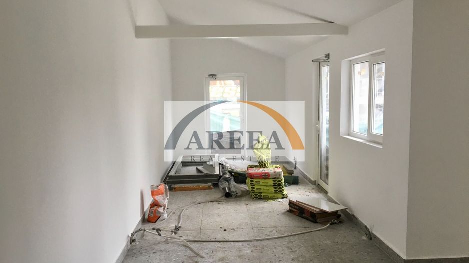 DE INCHIRIAT - spatiu comercial INTERSECTIE PIATA SUDULUi - Poză 7