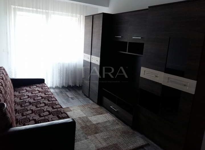 2 camere decomandate - Eroilor, Florești - Poză 1