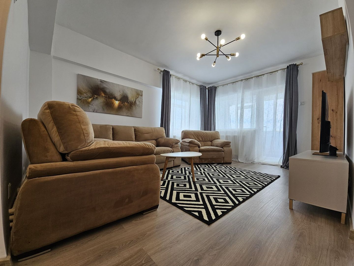 Apartament 4 camere decomandat, vedere panoramică, zona Dacia - Poză 5
