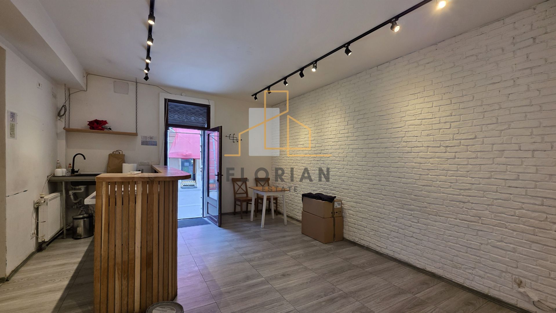 Spațiu comercial pentru restaurant, Piața Unirii - Poză 2