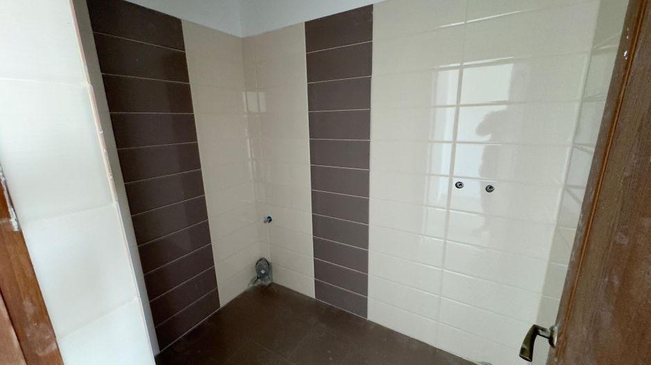 Constructie D+P+3E | Lift | 2 intrari | Parcare Sub | Domenii | Ideal Investitie - Poză 24