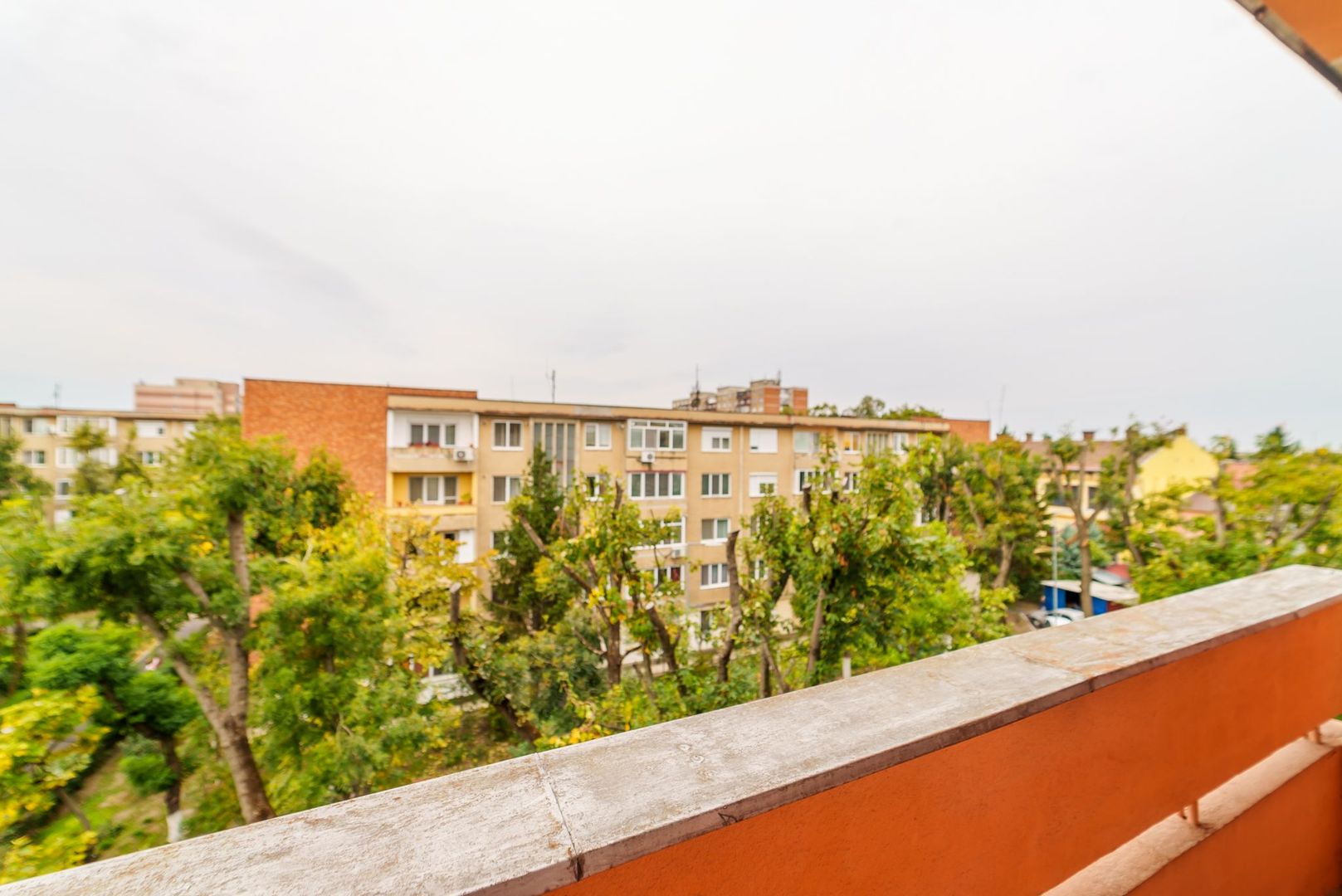 Apartament 2 camere luminos, zona excelenta Podgoria - Poză 7