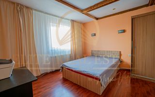 AGIGEA - Casa D+P+1E+M pe un teren de 631 mp cu deschidere la 2 străzi. - Poză 22