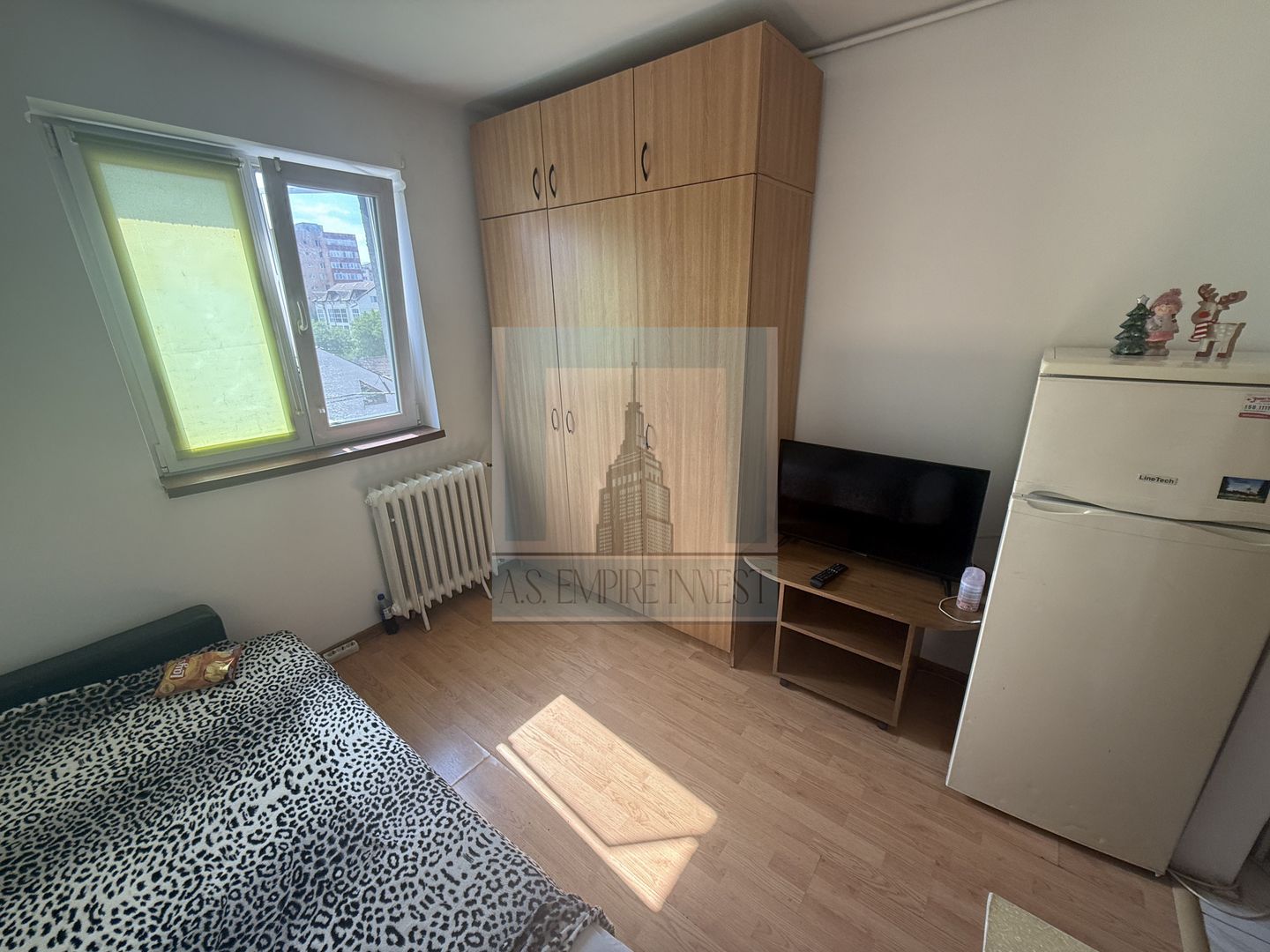 Garsoniera  12 mp utili - zona Vlahuta - Poză 1