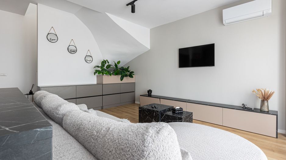 De Inchiriat Apartament 3 Camere de Lux, pe 2 Nivele, Sebastian sect.5 - Poză 5