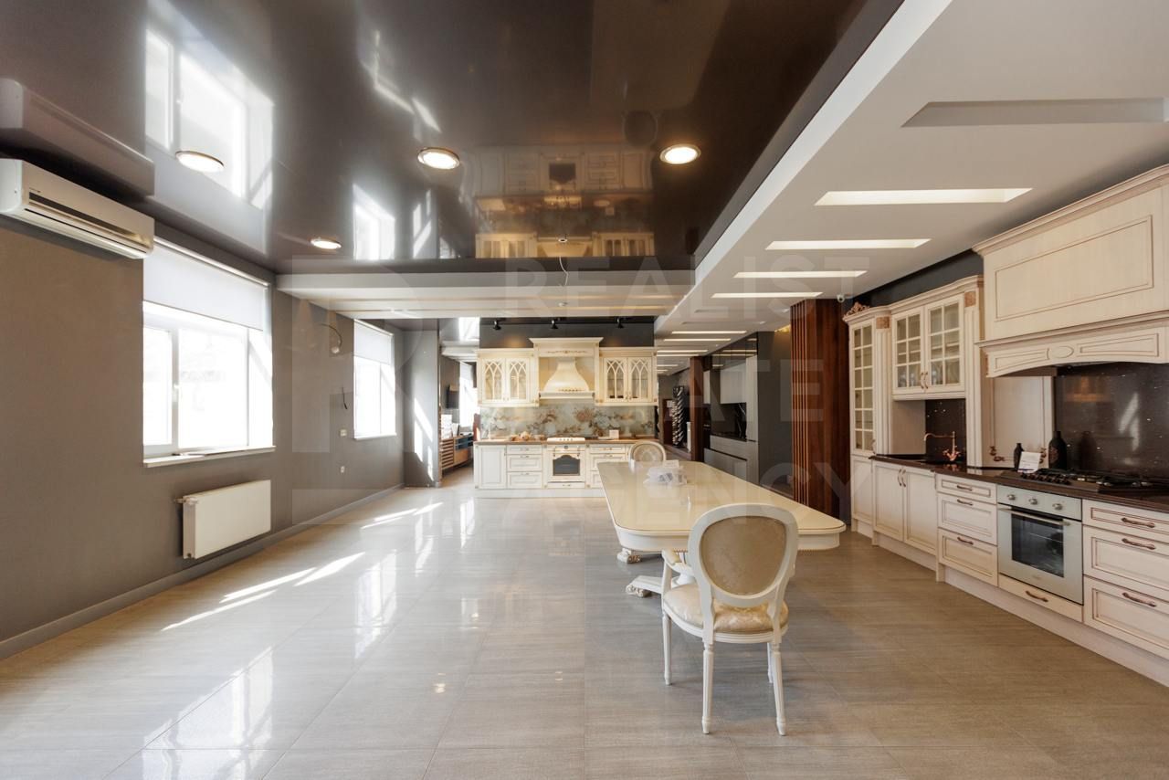 Chirie, spatiu comercial , 370 str. Calea Iesilor, Sculeni - Poză 2