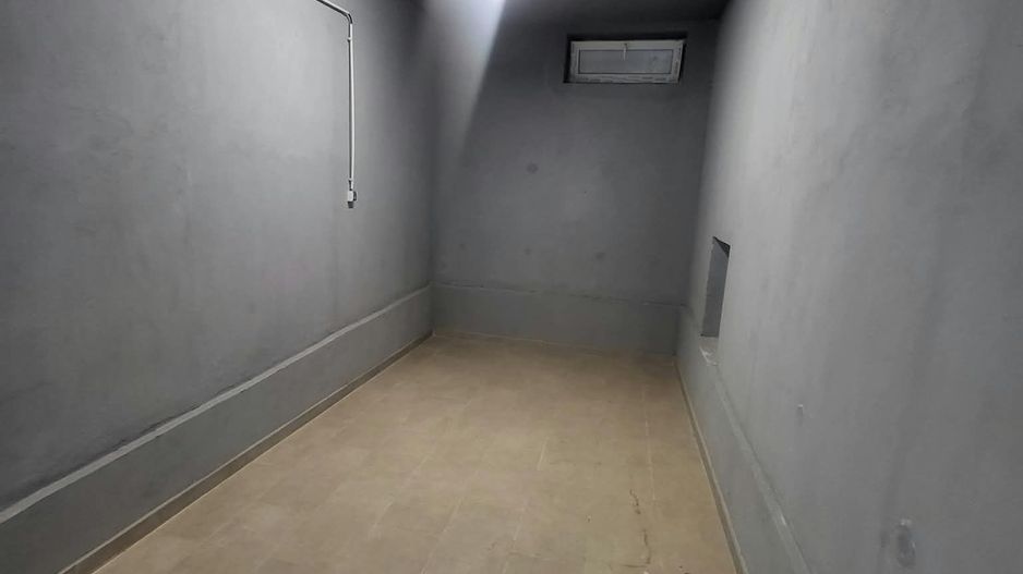 Boxa de inchiriat, bloc nou - 2021, bine izolata, se pot pastra acte - Poză 3
