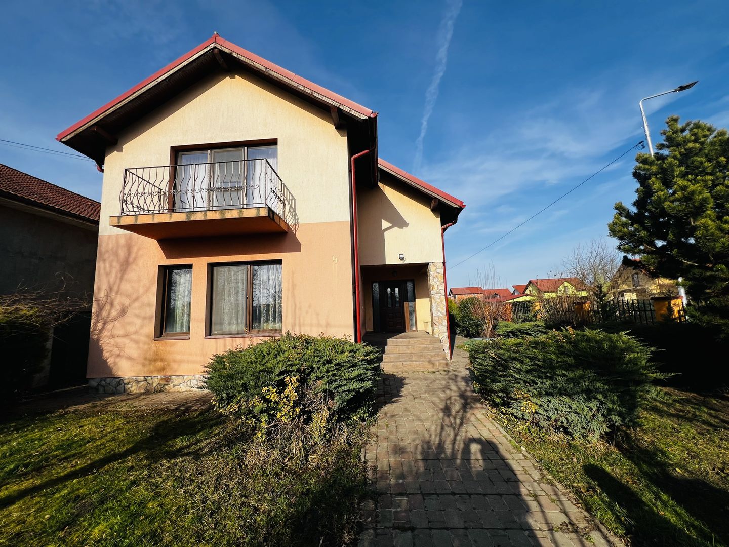 Casa individuala cu teren 825 mp - Ghiroda - Poză 12