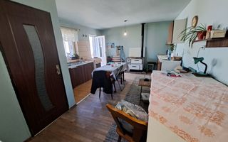 Două case de vanzare cu teren 1553 mp Reci - Poză 8