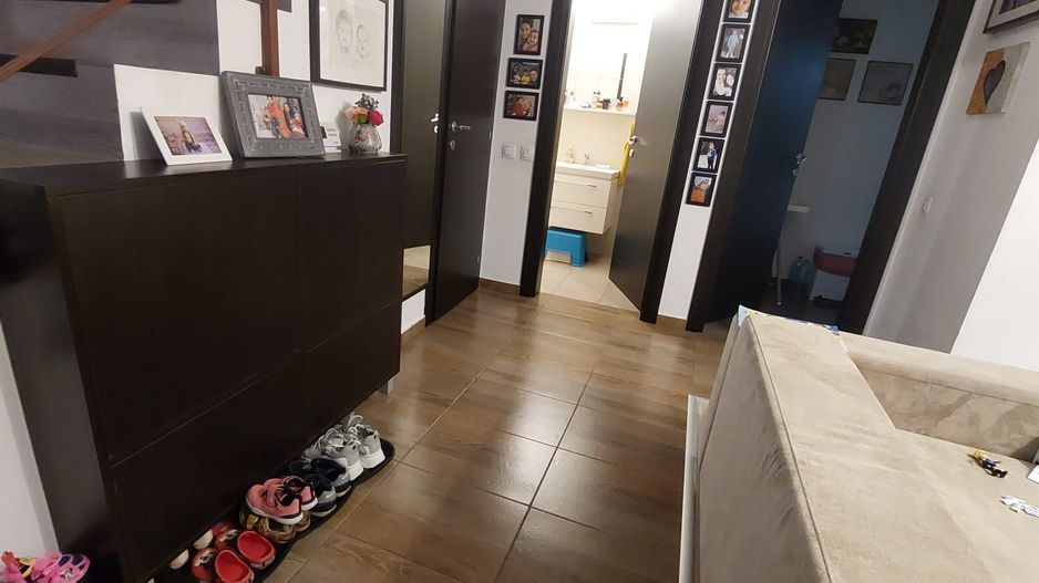 vila in triplex+parcare/mob-util partial/12-15min metrou D. Leonida - Poză 6
