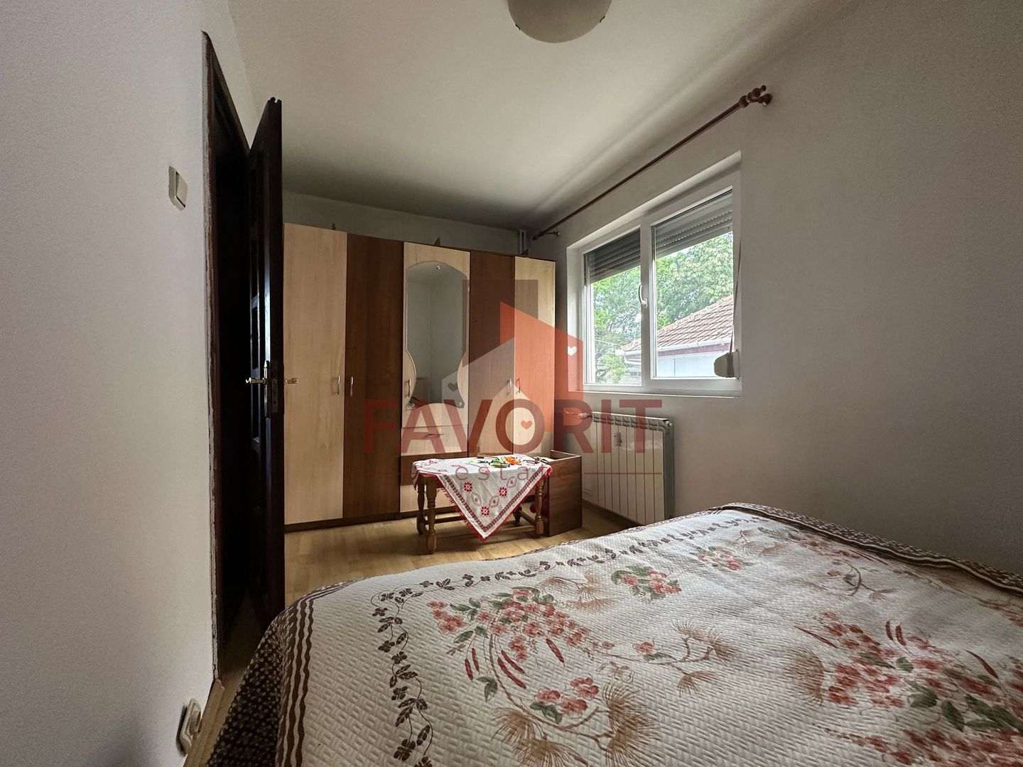 3 camere | etaj 1 | mobilat si utilat | zona excelenta | - Poză 5