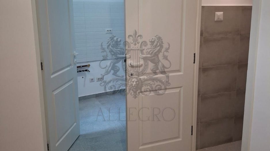 Apartament interbelic cu 2 camere | Vilă P+1+M | Curte | Popa Nan - Poză 6
