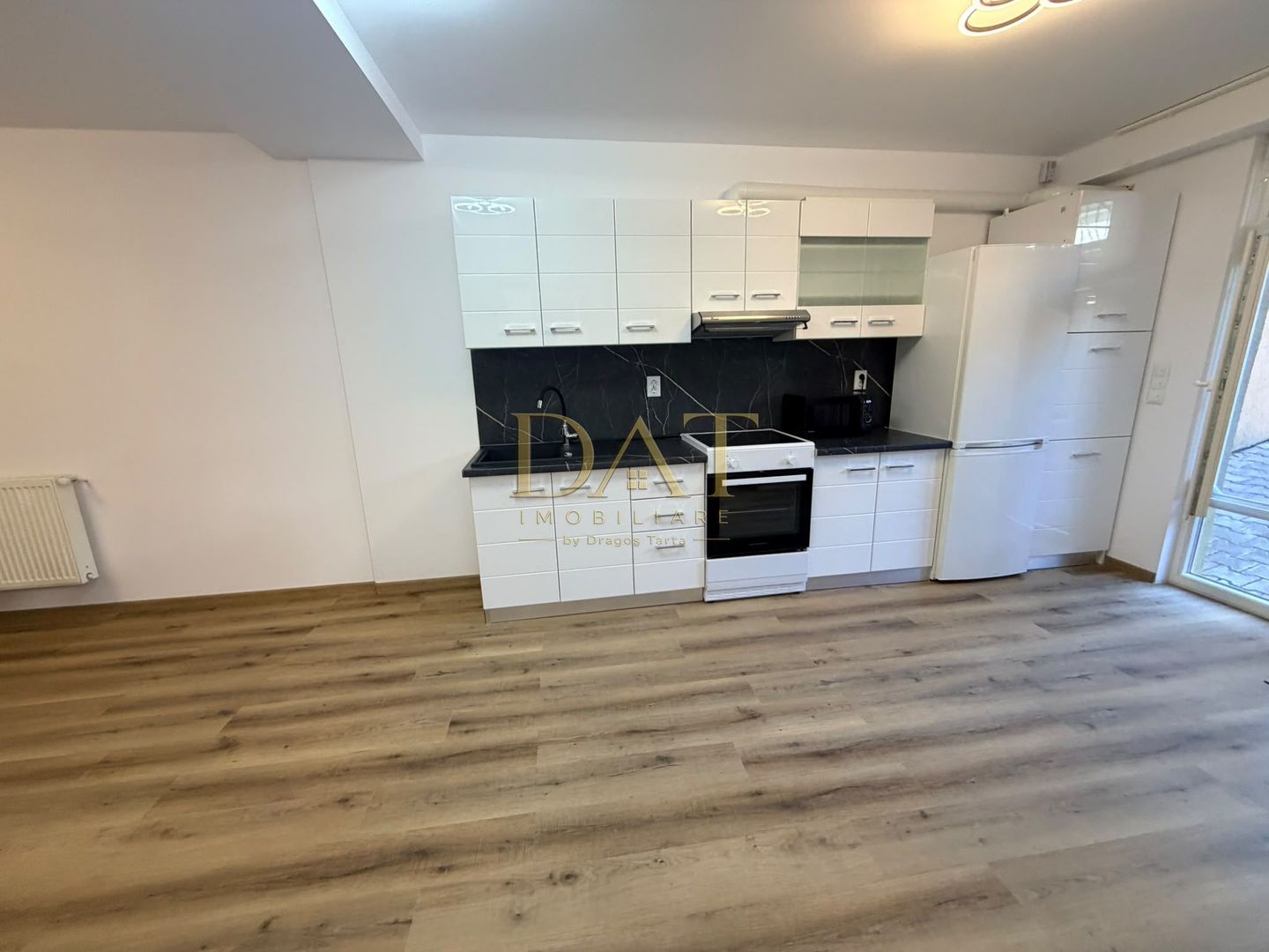 Apartament 2 camere | parcare | zona Plopilor - Poză 3