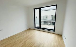 CASA NOU CONSTRUITA IN COMPLEX REZIDENTIAL LA VANZARE IN PIPERA - Poză 8