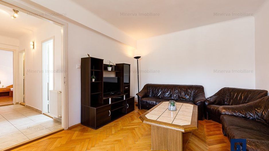 Bd CD LOGA Închiriere Apartament 2 camere decomandat, mobilat utilat, 340 euro - Poză 6