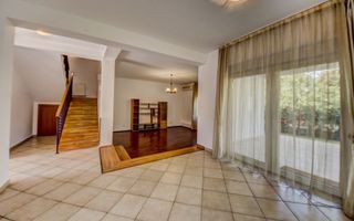 VILA SPATIOASA CU 5 DORMITOARE LA INCHIRIERE IN PIPERA LANGA SCOLI - Poză 2