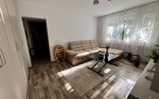 Apartament 2 camere | Etaj 3 | Zona Micro 16 - Poză 2