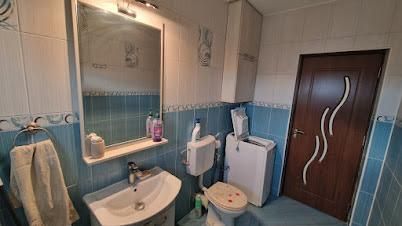 Apartament 3 camere, 64 mp, complet mobilat si utilat - Poză 14