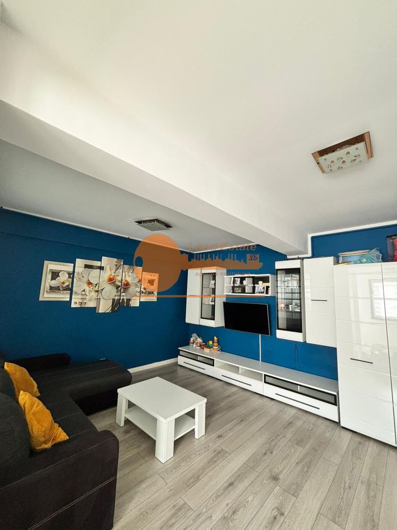 2 camere bloc 2017 Gorjului - Poză 1