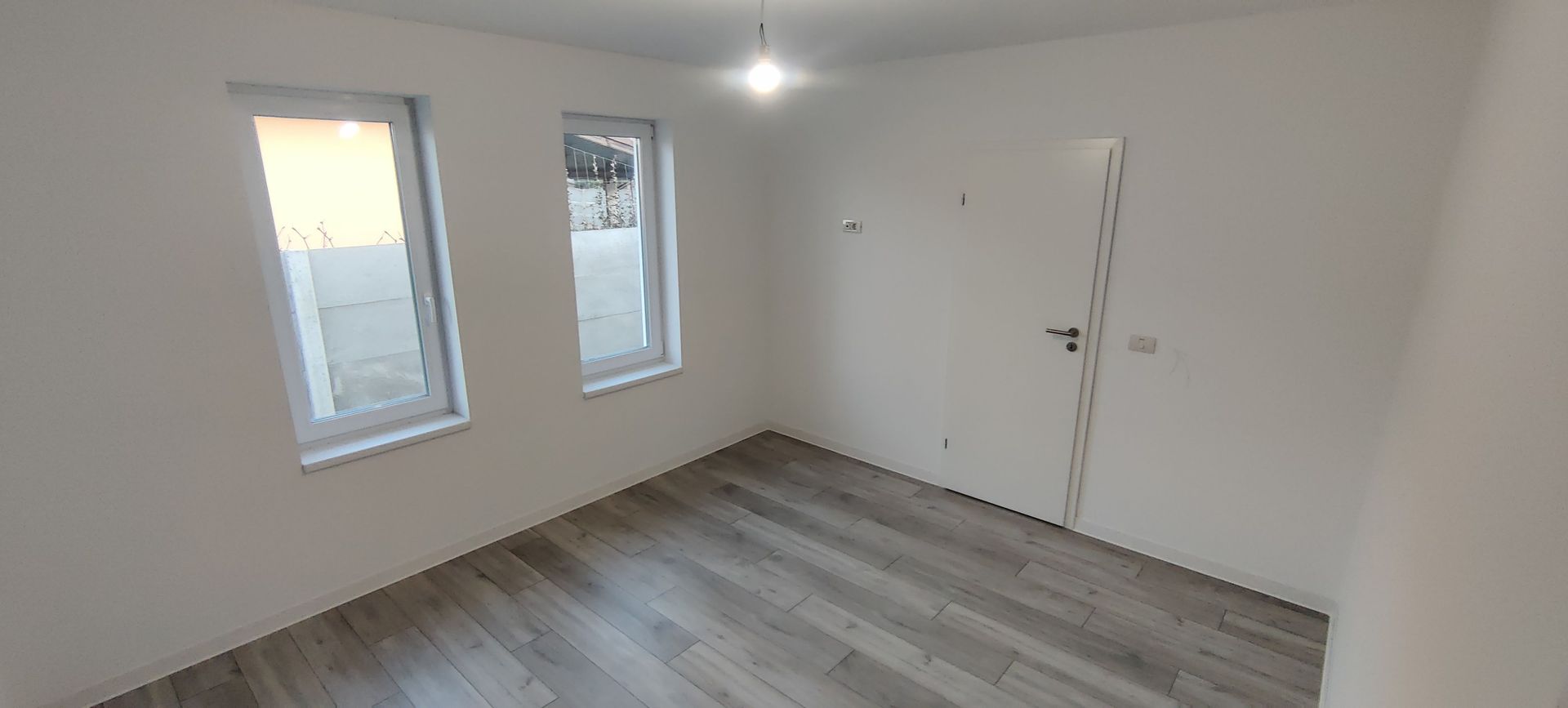 DUPLEX PE PARTER  3 CAMERE IN ZONA MANASTIRE SAG - Poză 8