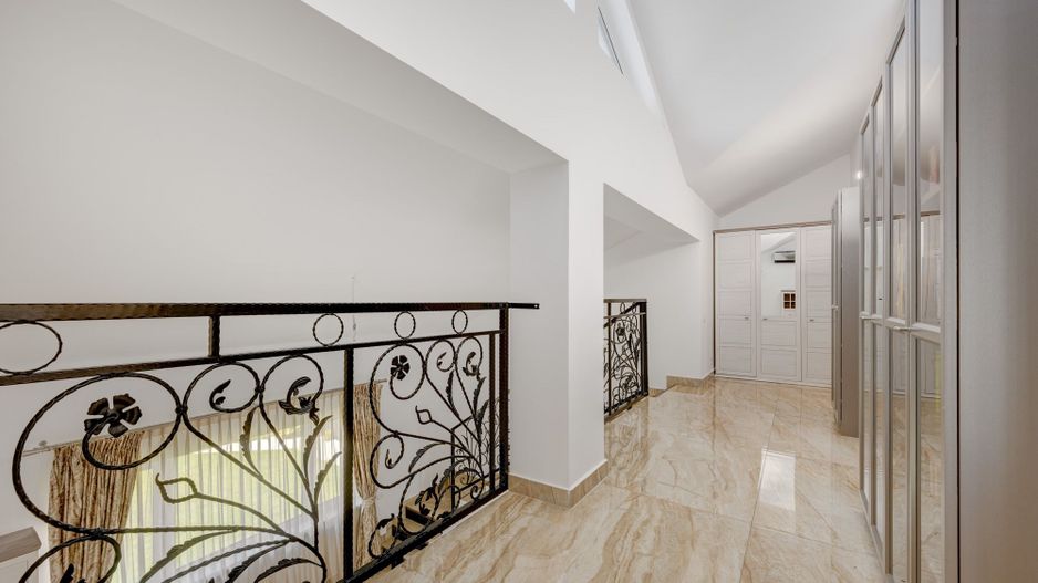 Casa cu Mesteceni!  Complex Lalelelor Domnești - Poză 37