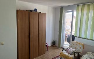 Apartament 3camere I Decomandat I Etaj Intermediar I Cedonia - Poză 2