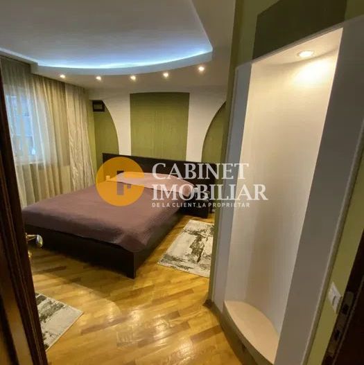 Apartament  3 Camere Decomandat - Et 1 - Bloc 1989 - Poză 6