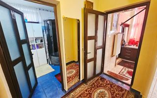 🏡 Casă spațioasă cu 9 camere în Strejnicu – pentru locuință, birouri - Poză 83