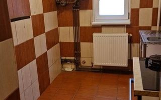 Apartament cu 3 camere, parter, zonă verde. Ideal familii. - Poză 6