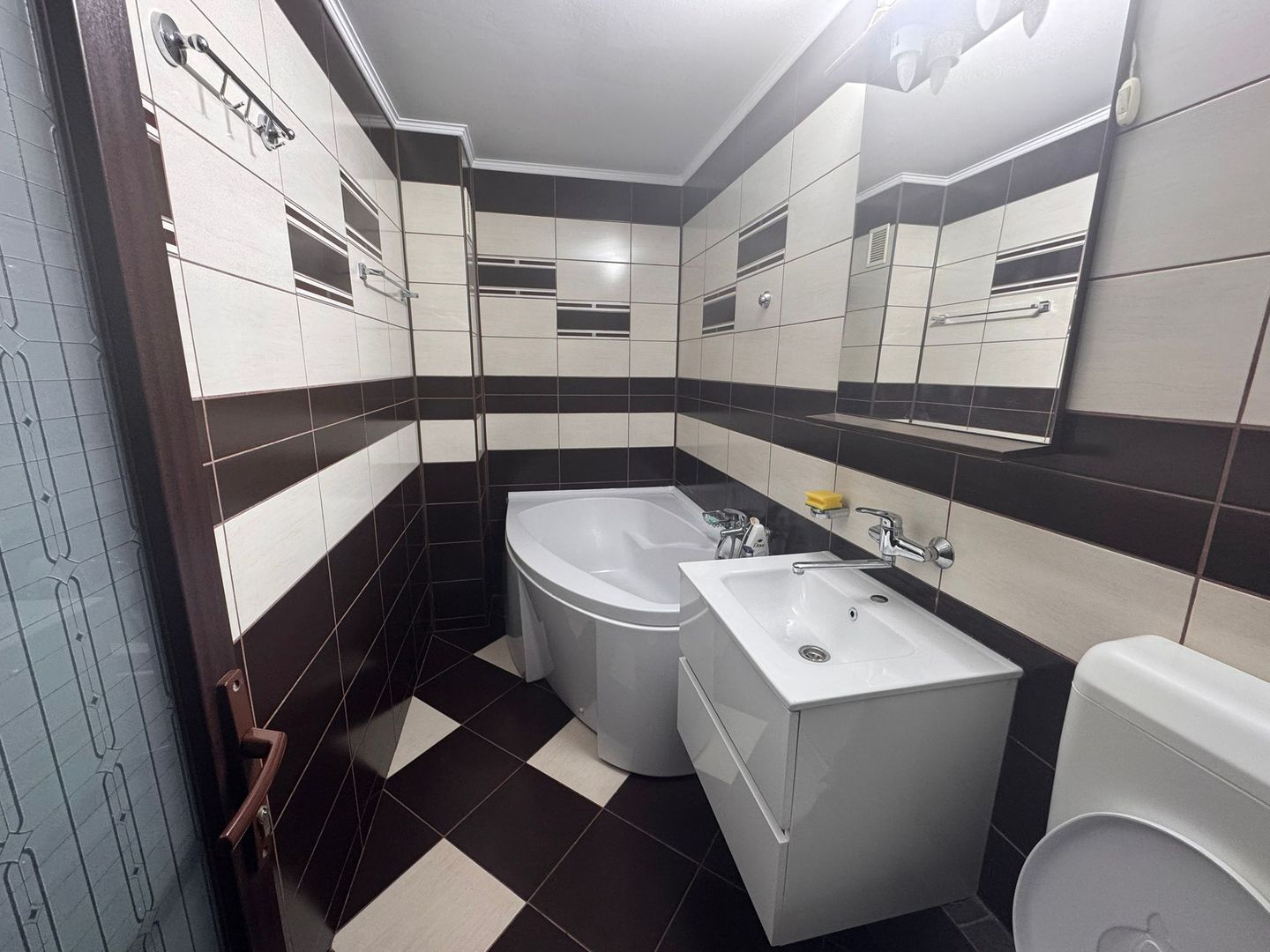 13 Septembrie 3 camere Sebastian 3/8 73mp - Poză 10