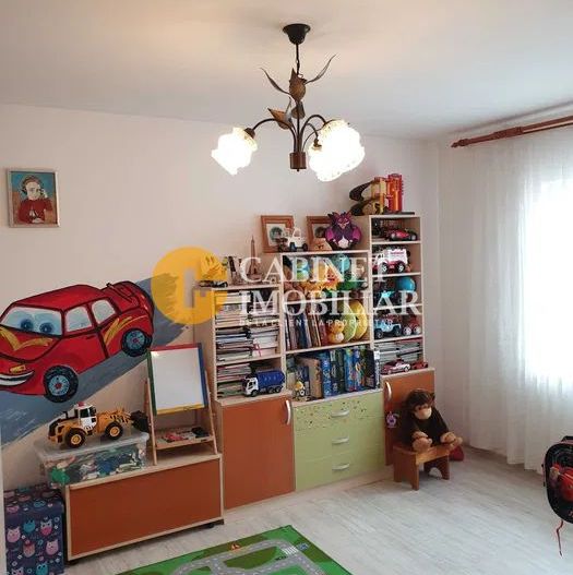 Cug - 3 Camere Decomandat - 86 Mp - Loc De Parcare + Boxa - Poză 3