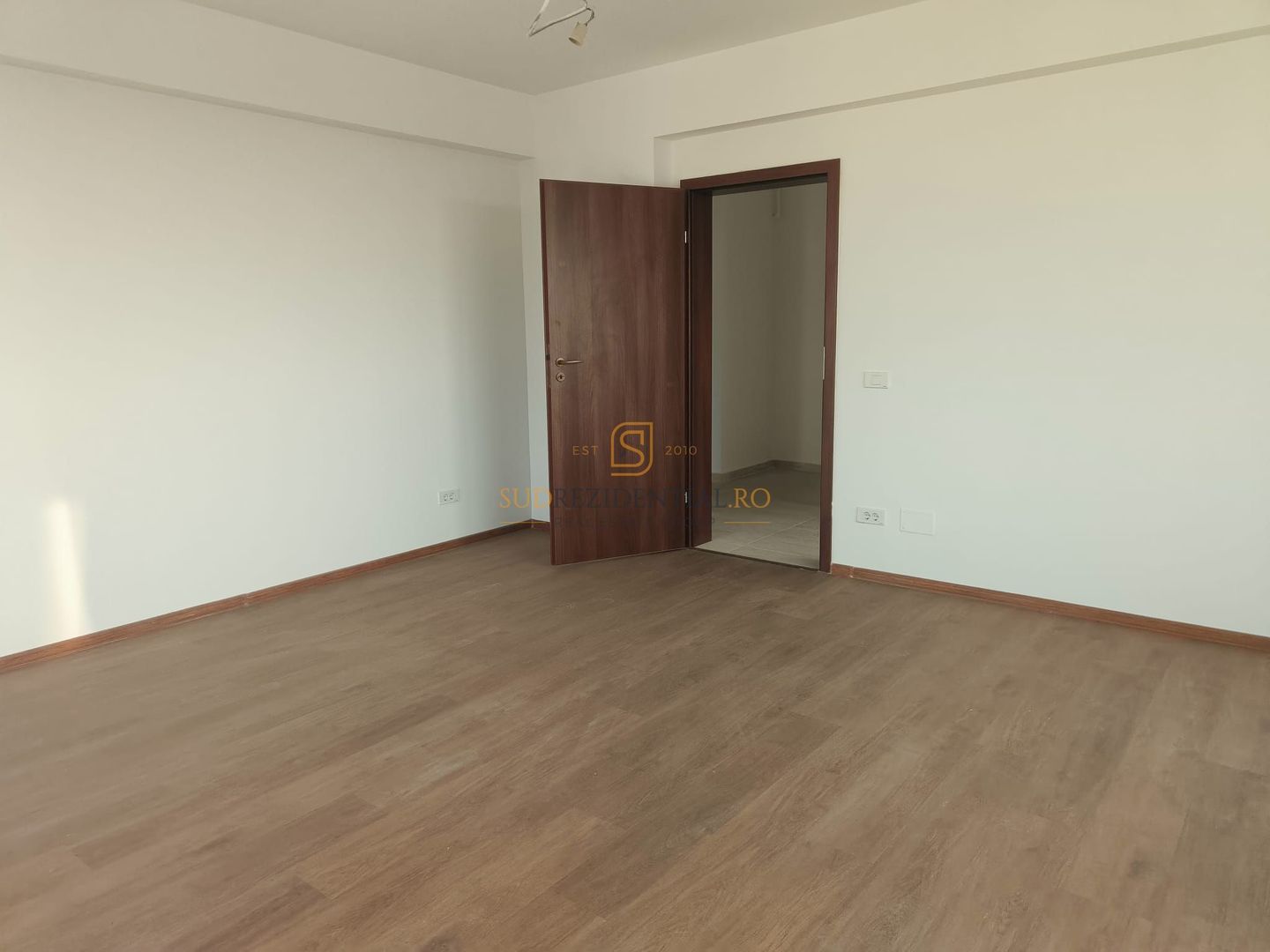 Apartament 2 camere, finalizat 2024, 62.5 mp, Grand Arena, Sector 4 - Poză 8