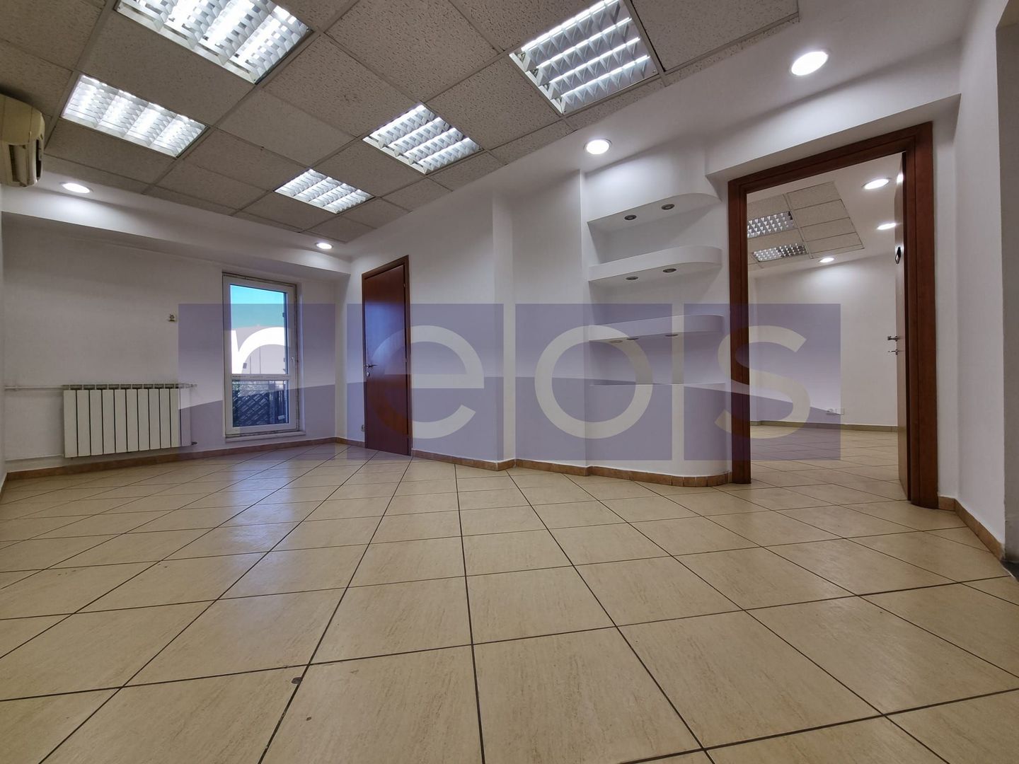 VANZARE SPATIU COMERCIAL | 15 CAMERE | ZONA UNIRII - Poză 24