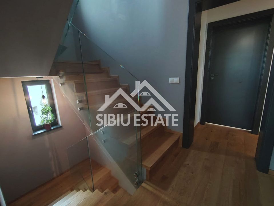 Casa moderna, terasa panoramica, HOME & BUSINESS - Poză 13