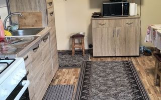 Vând apartament cu 3 camere - Poză 2